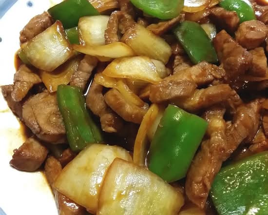 SFP4. Stir Fry Pork with Pepper (青椒肉片)